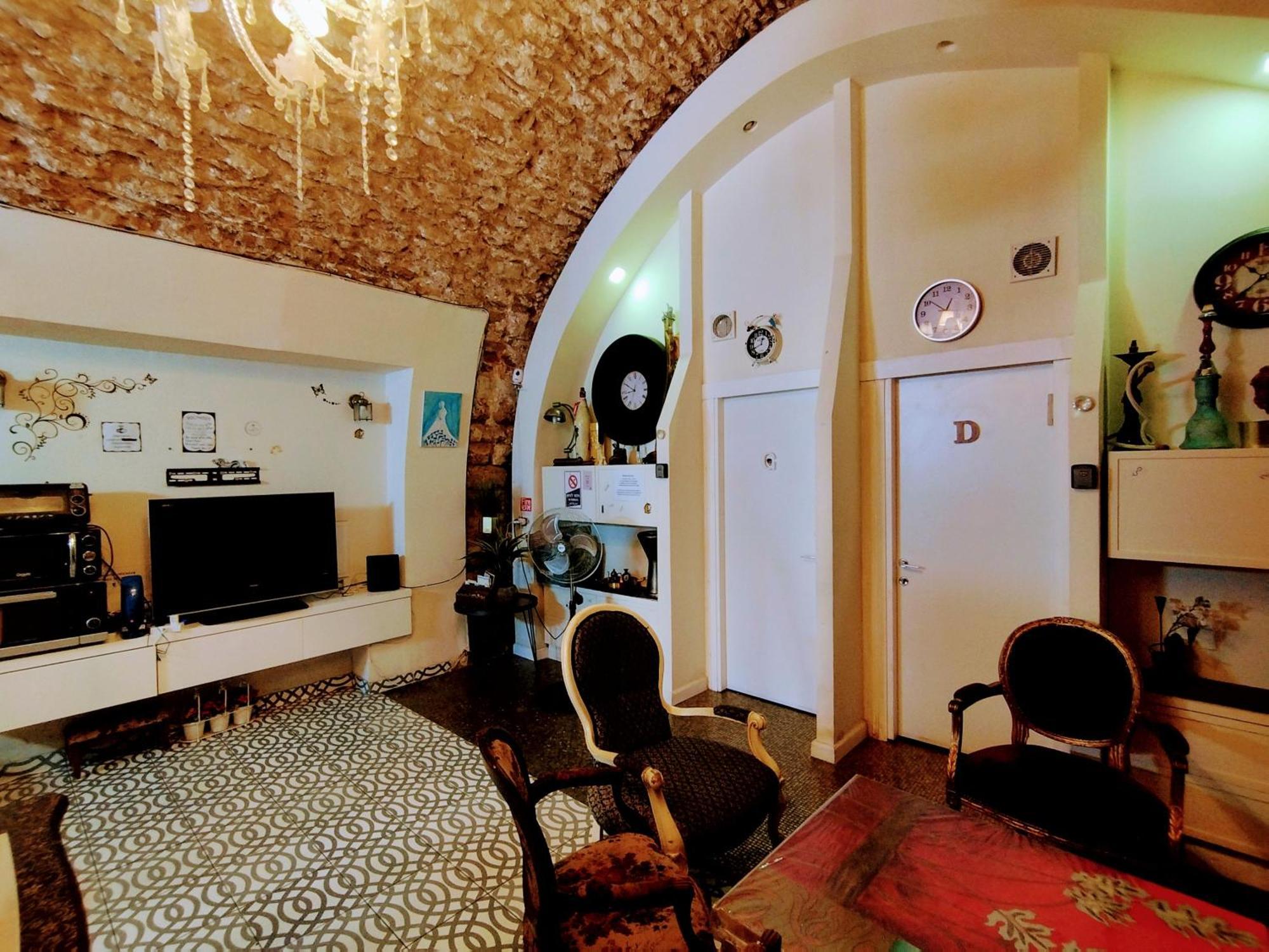Polihosts Old Jaffa Hostel เทลอาวีฟ ภายนอก รูปภาพ