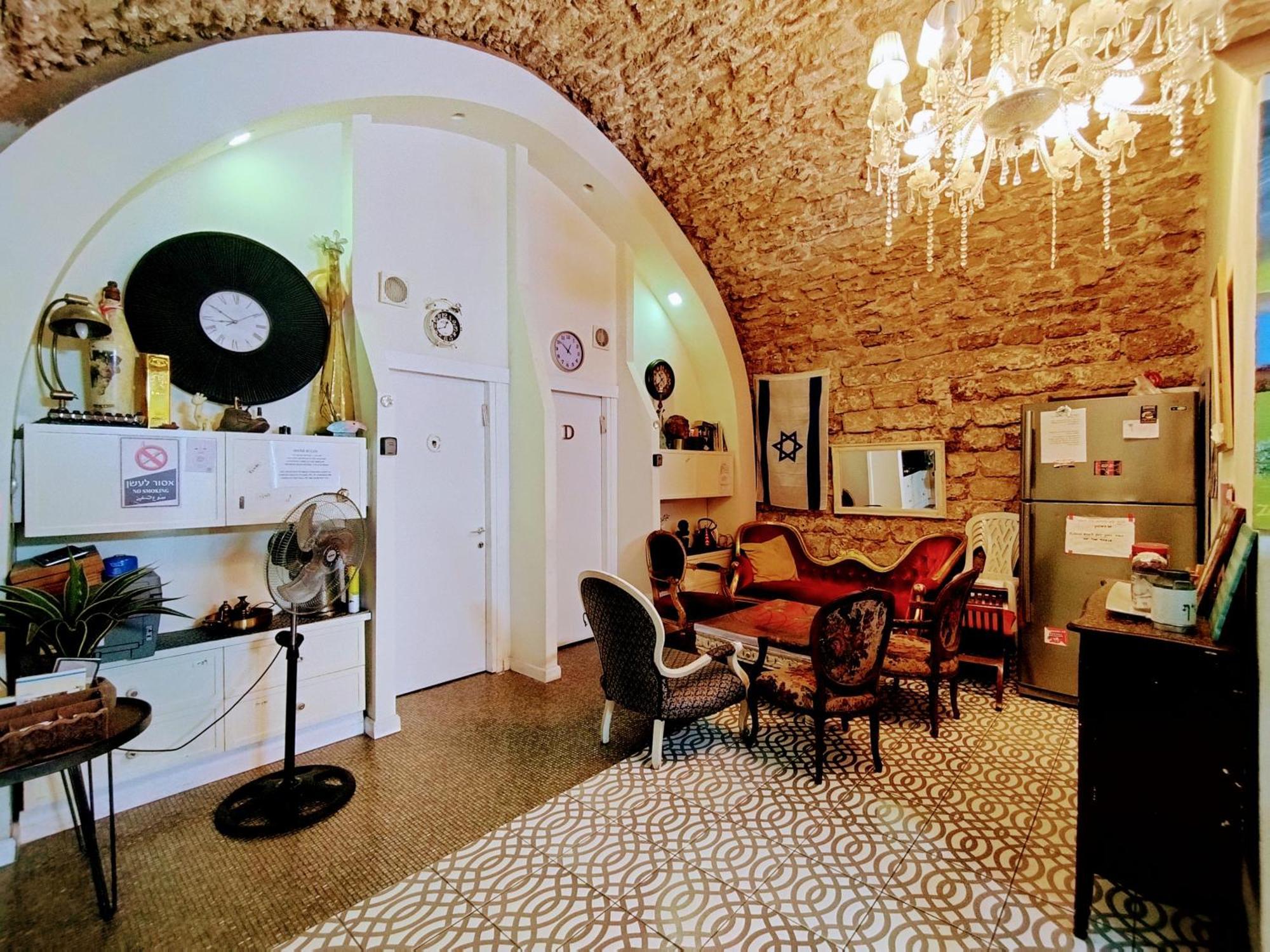 Polihosts Old Jaffa Hostel เทลอาวีฟ ภายนอก รูปภาพ