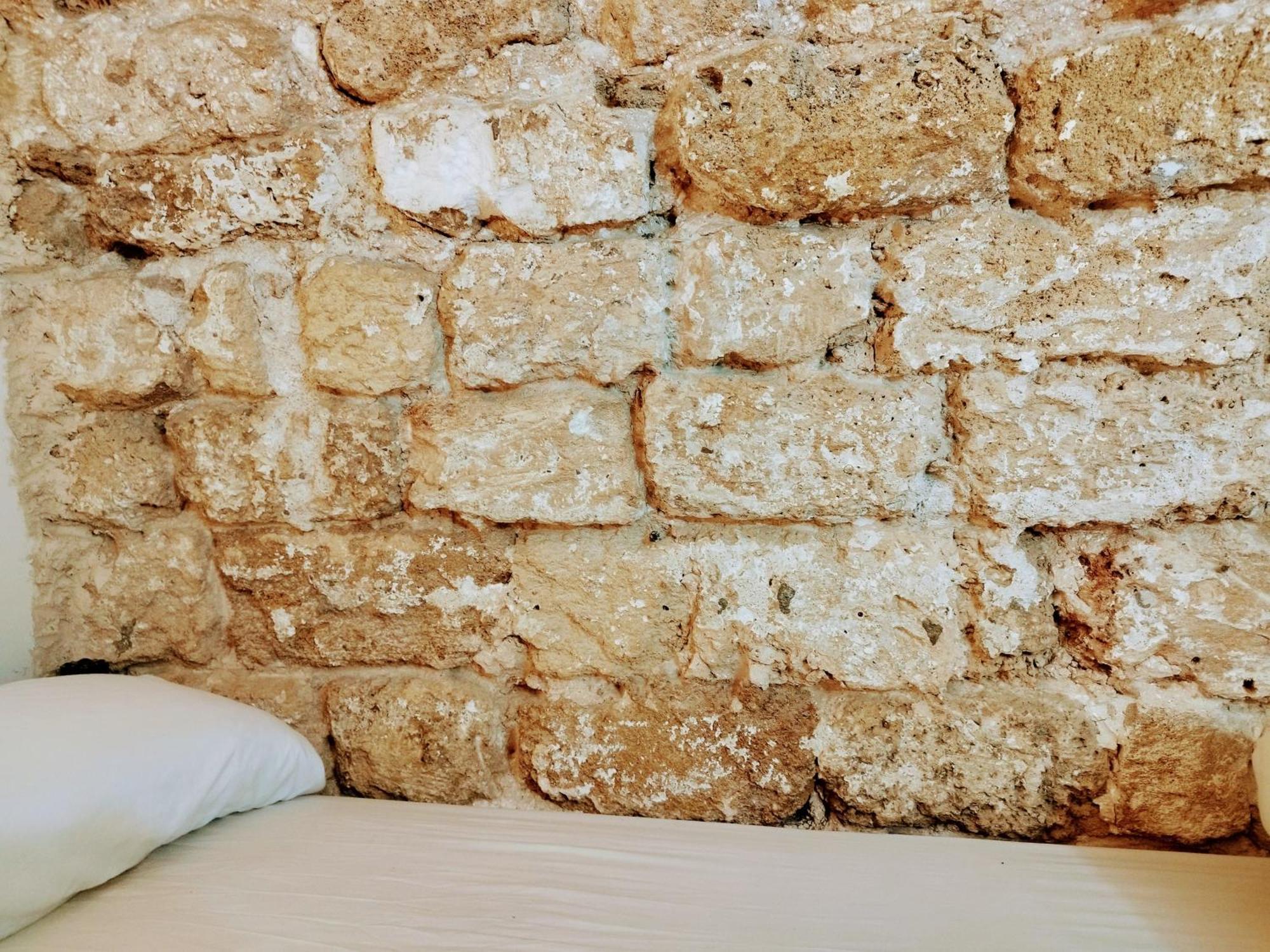 Polihosts Old Jaffa Hostel เทลอาวีฟ ภายนอก รูปภาพ